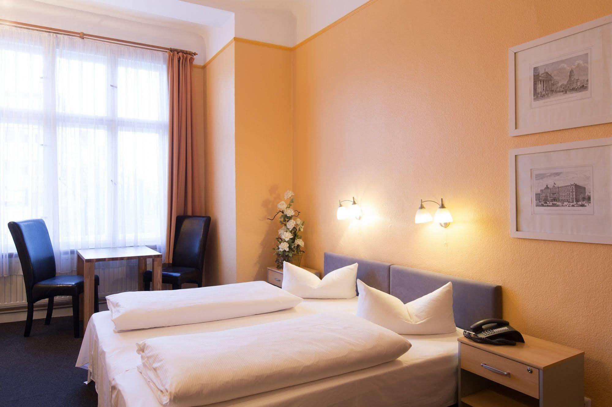 Hotel Am Hermannplatz Berlín Exterior foto
